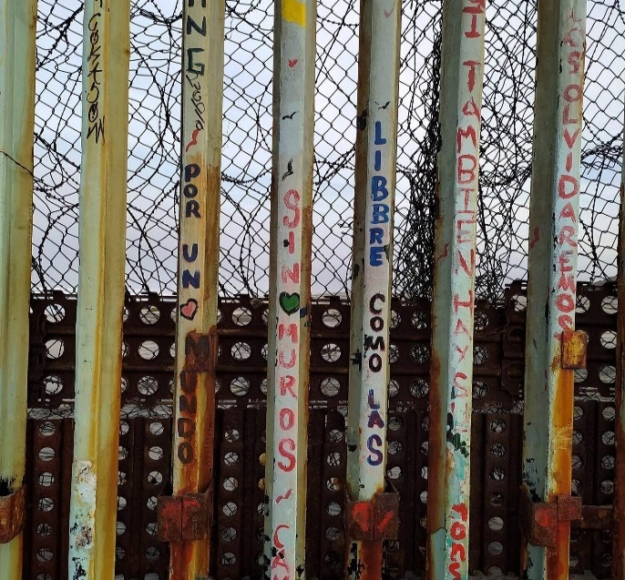 Figure 24: Part of the wall in Playas de Tijuana